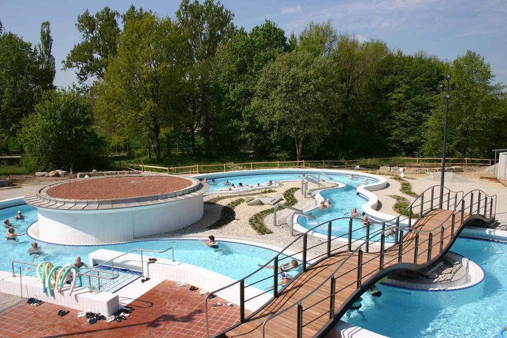 Hotel An Der Brunnader - Ihr Zuhause Im Rottal Бад-Бирнбах Экстерьер фото